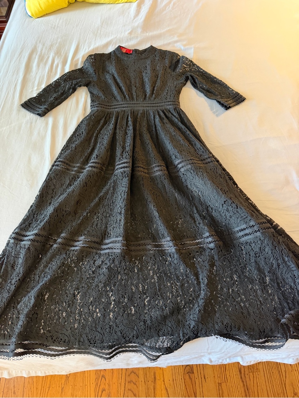 Black Lace Long Sleeve Maxi Dress